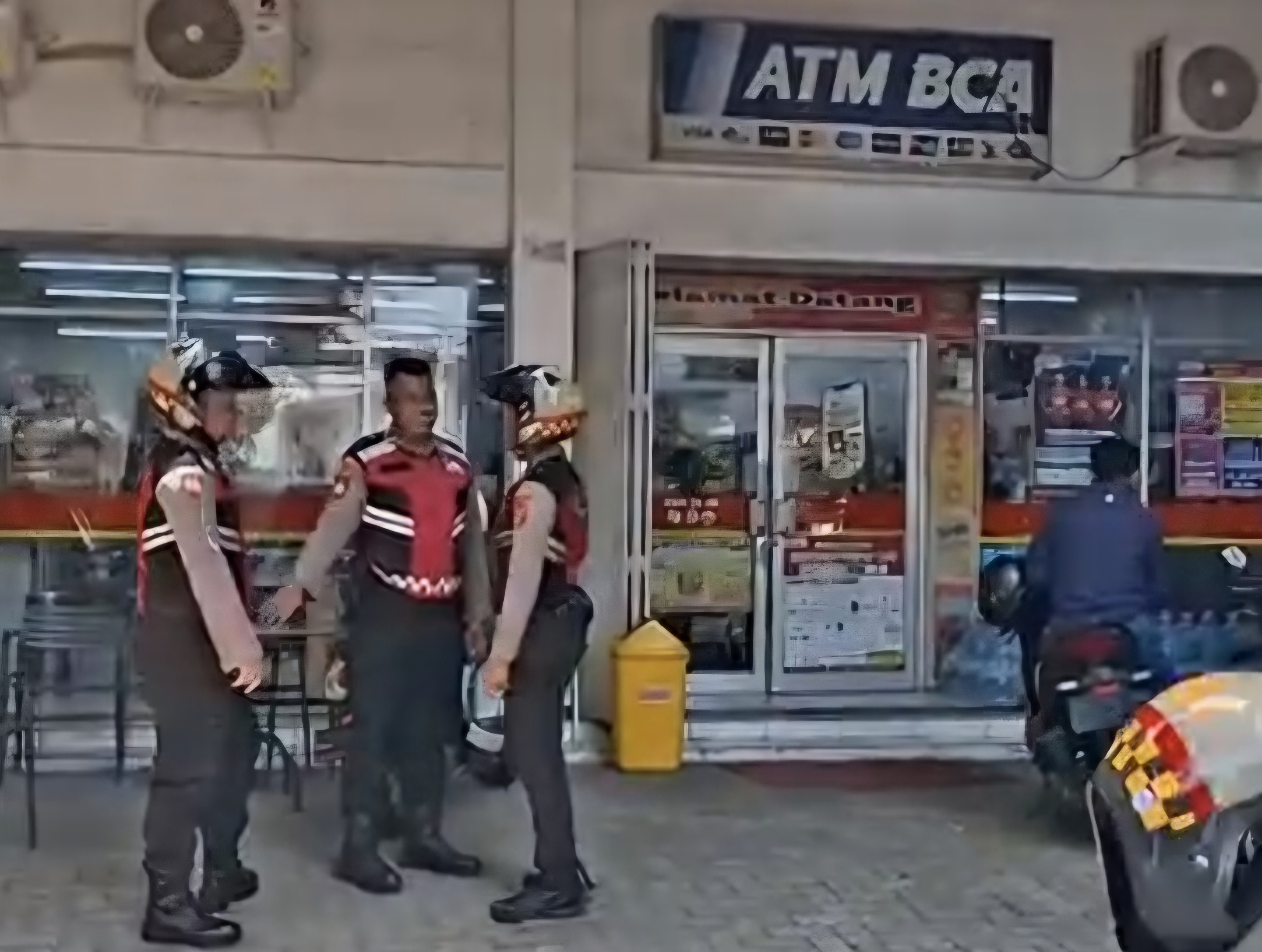 Bawa Senjata Api dan Sajam, Komplotan Perampok Gasak 47 Juta Dari 2 Minimarket Alfamart Di Tuban