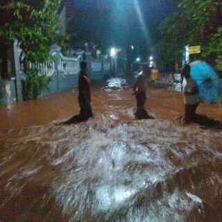 Hujan Seharian, 7 Kecamatan Banjir Bandang.