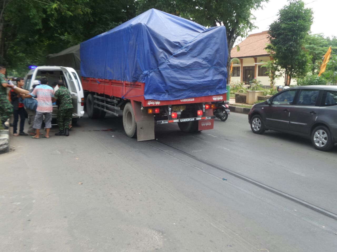 Nyalip Truck, Pelajar SMA Tewas