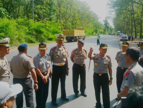 Kapolda Jatim Sidak Jalur Rawan Bajing Loncat di Tuban