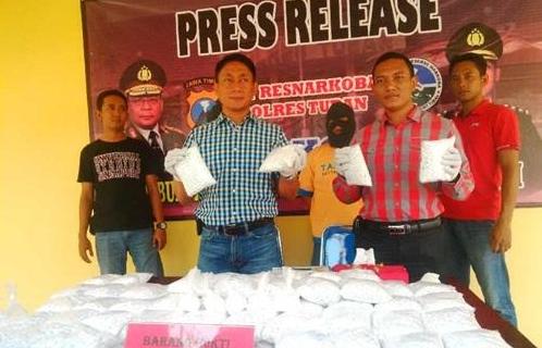 Miliki 102.500 Butir Pil Karnopen, Tukang Batu Diringkus Polisi